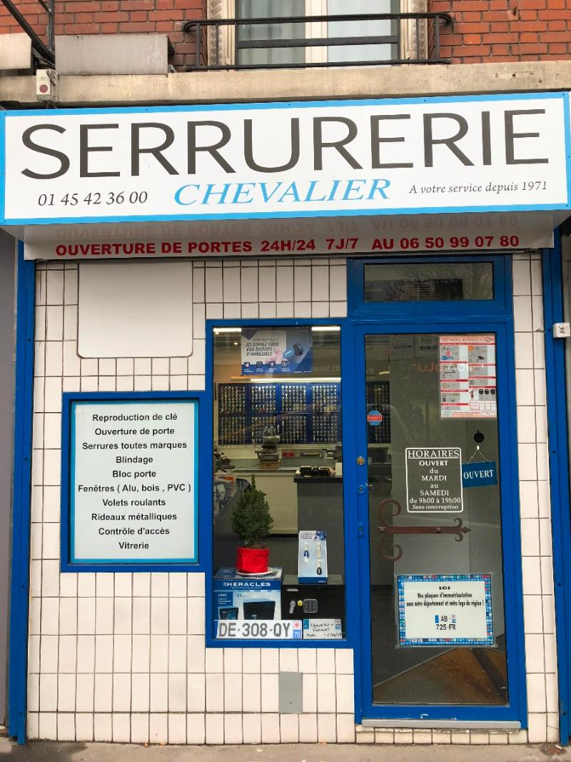 Boutique extérieur2018