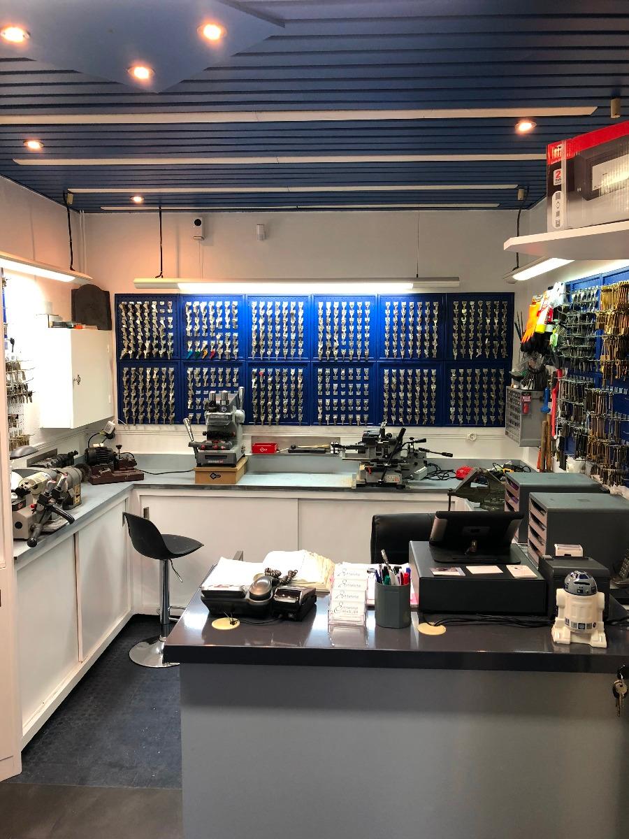 Boutique intérieur2