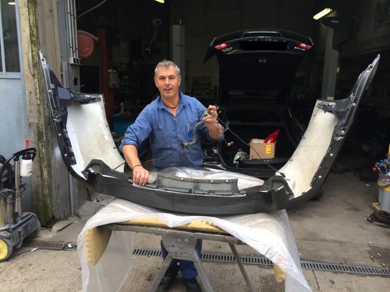 Garage de La Villa à Vanves - Garage automobile