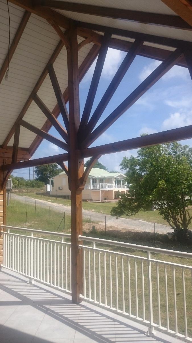 Poteau d'entrée en terrasse (vue intérieure)