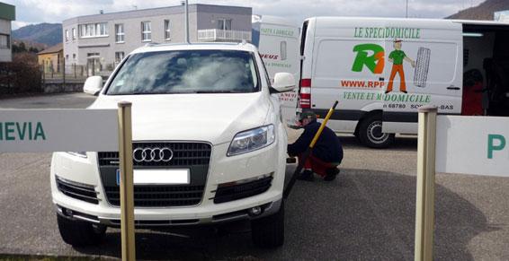 Montage de vos pneus à domicile grâce à son atelier mobile RP PNEUS So