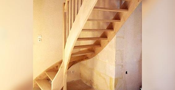 Menuiserie Charpente Couverture MCC - escaliers bois