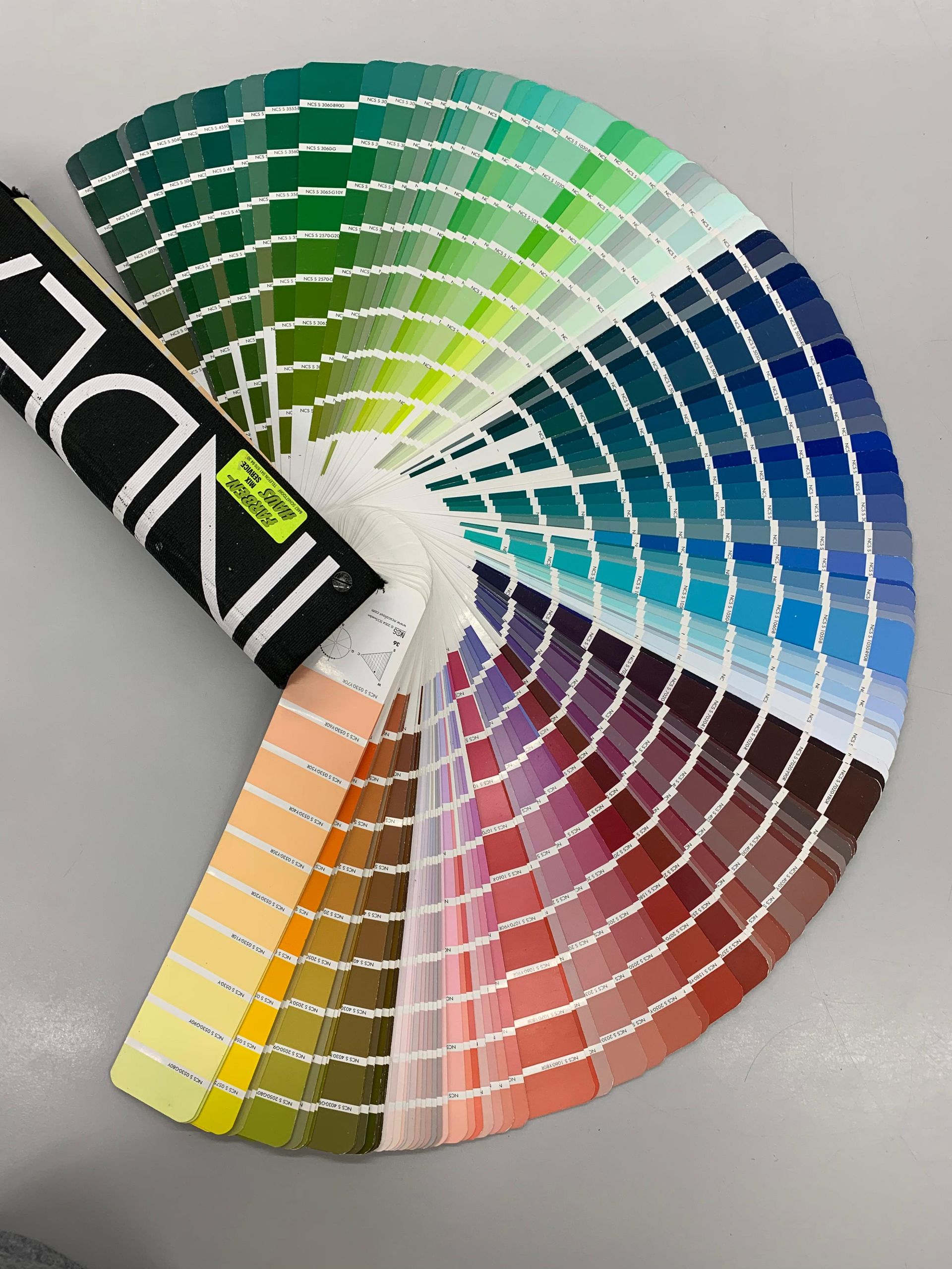 Farben, Malerbedarf