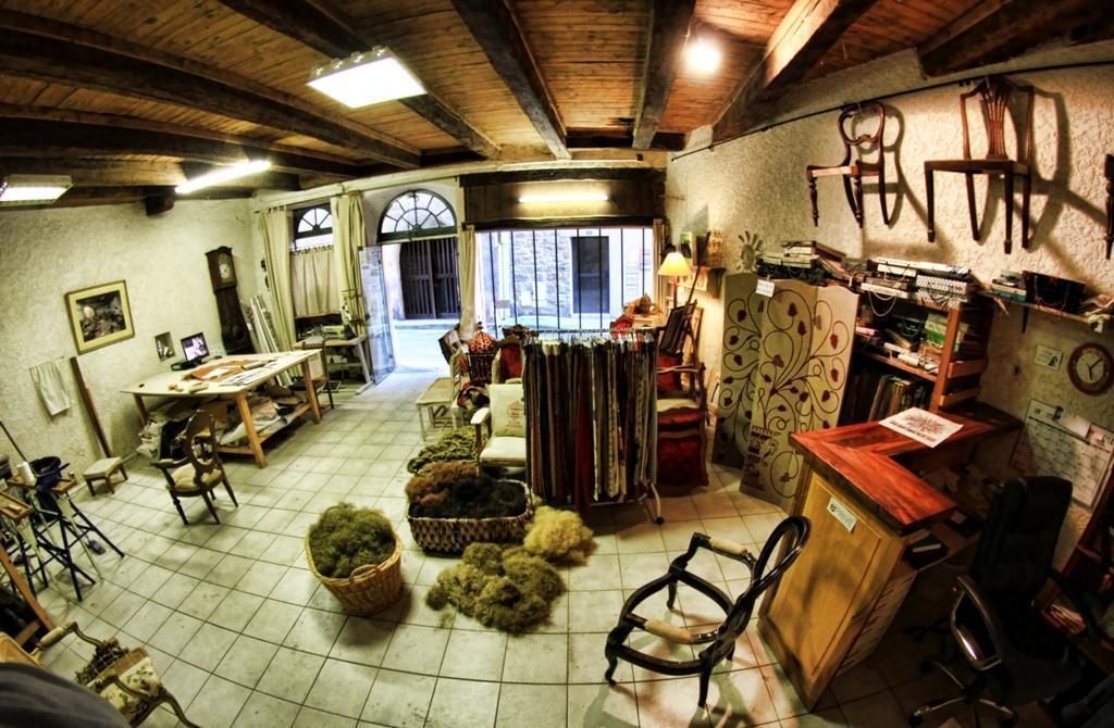 L'ATELIER DU TAPISSIER TRADITIONNEL- Christophe Autin- CR PHOTOS LAUREN