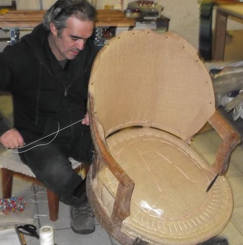 L'artisan réalise le dossier