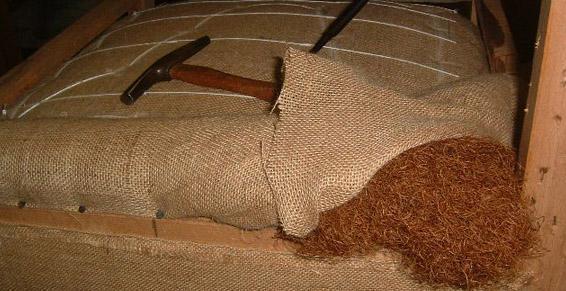 Restauration d'un fauteuil Club- ressorts-crin-clous