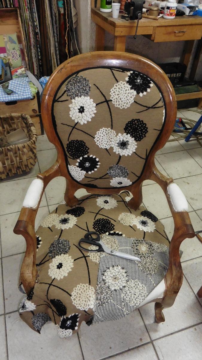 Couverture en cours pour le fauteuil Louis-Philippe
