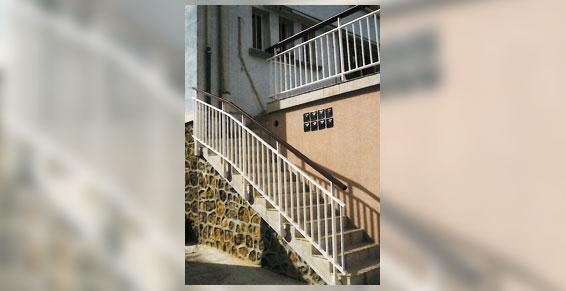 Serrurerie métallerie - Garde-corps et rampe aluminium