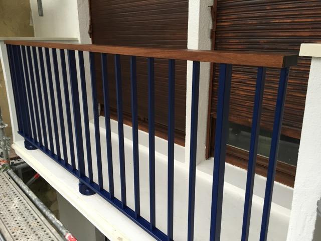 GARDE-CORPS ET RAMPES EXTÉRIEURS ALUMINIUM