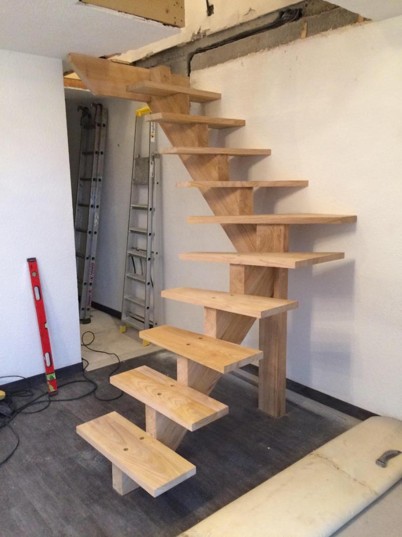 Escalier tournant en cours