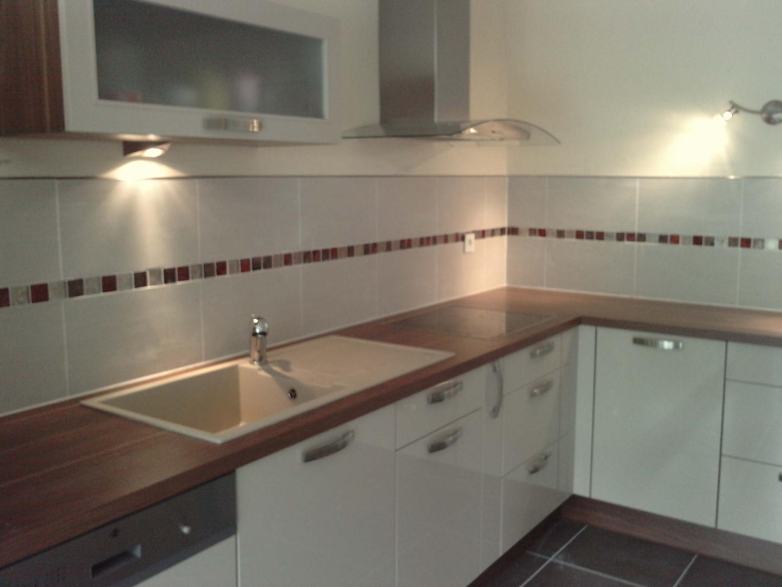 Carrelage cuisine avec frise 