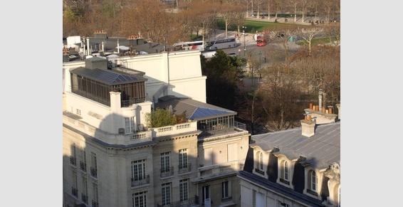 Verriere sur champs mars Paris