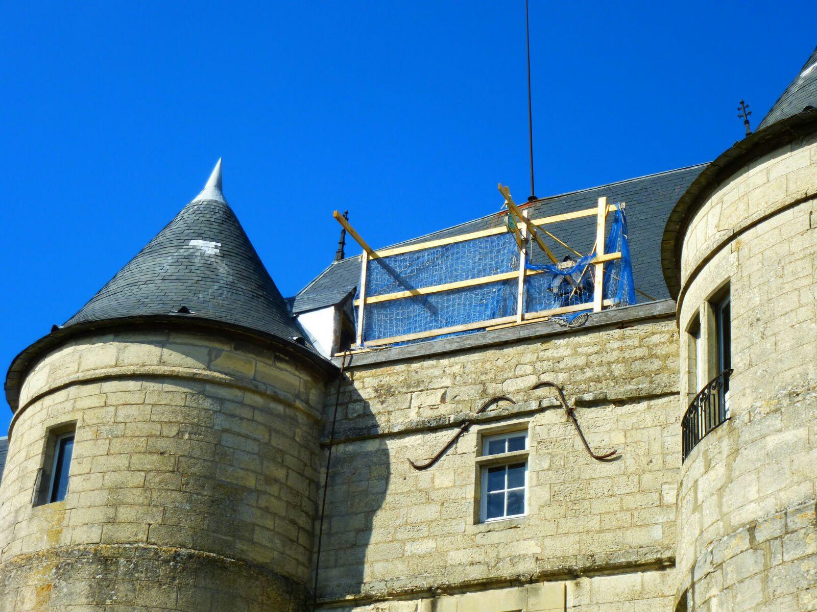 Réparation d'ardoise cassée à Courbevoie