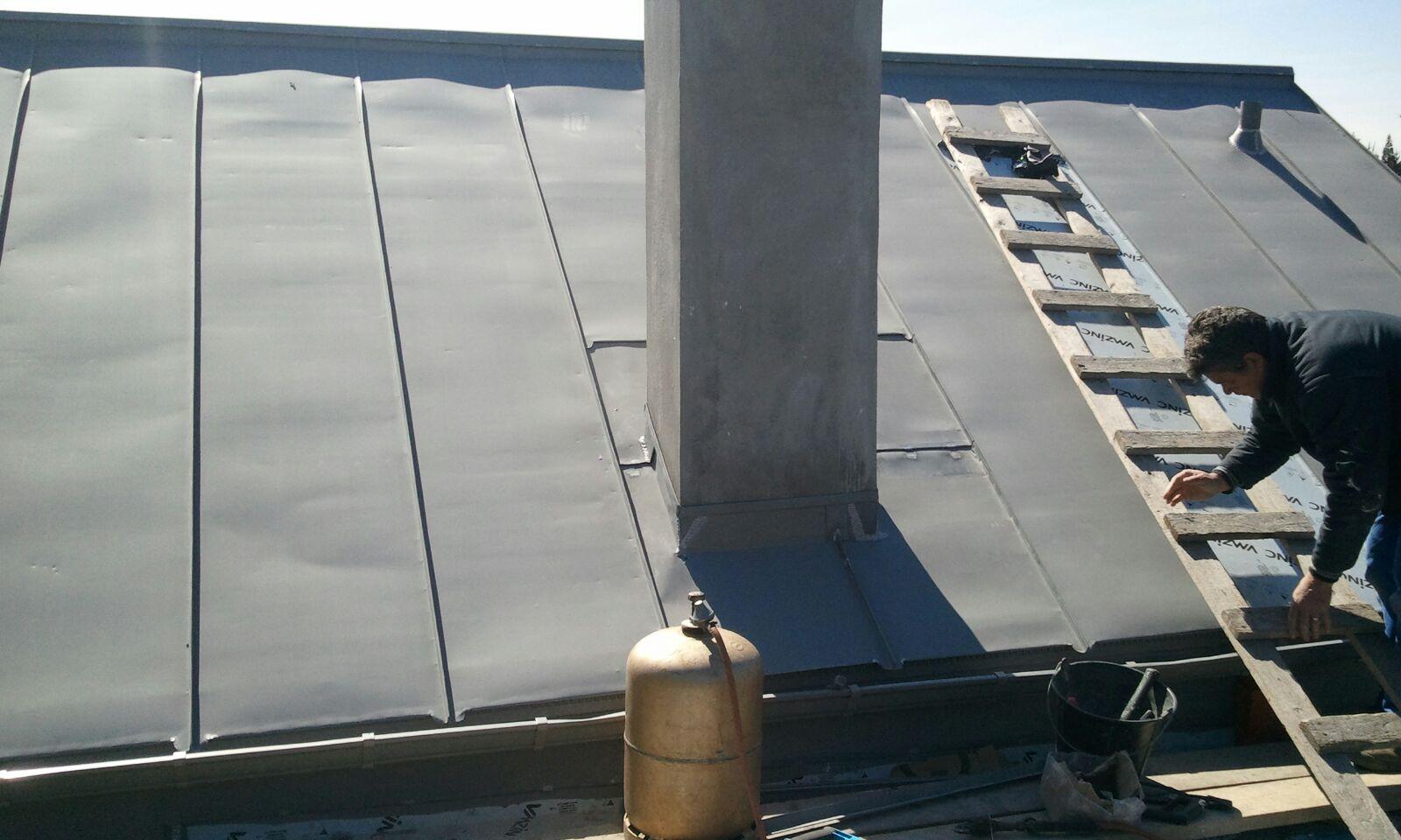 Laine de roche à Courbevoie