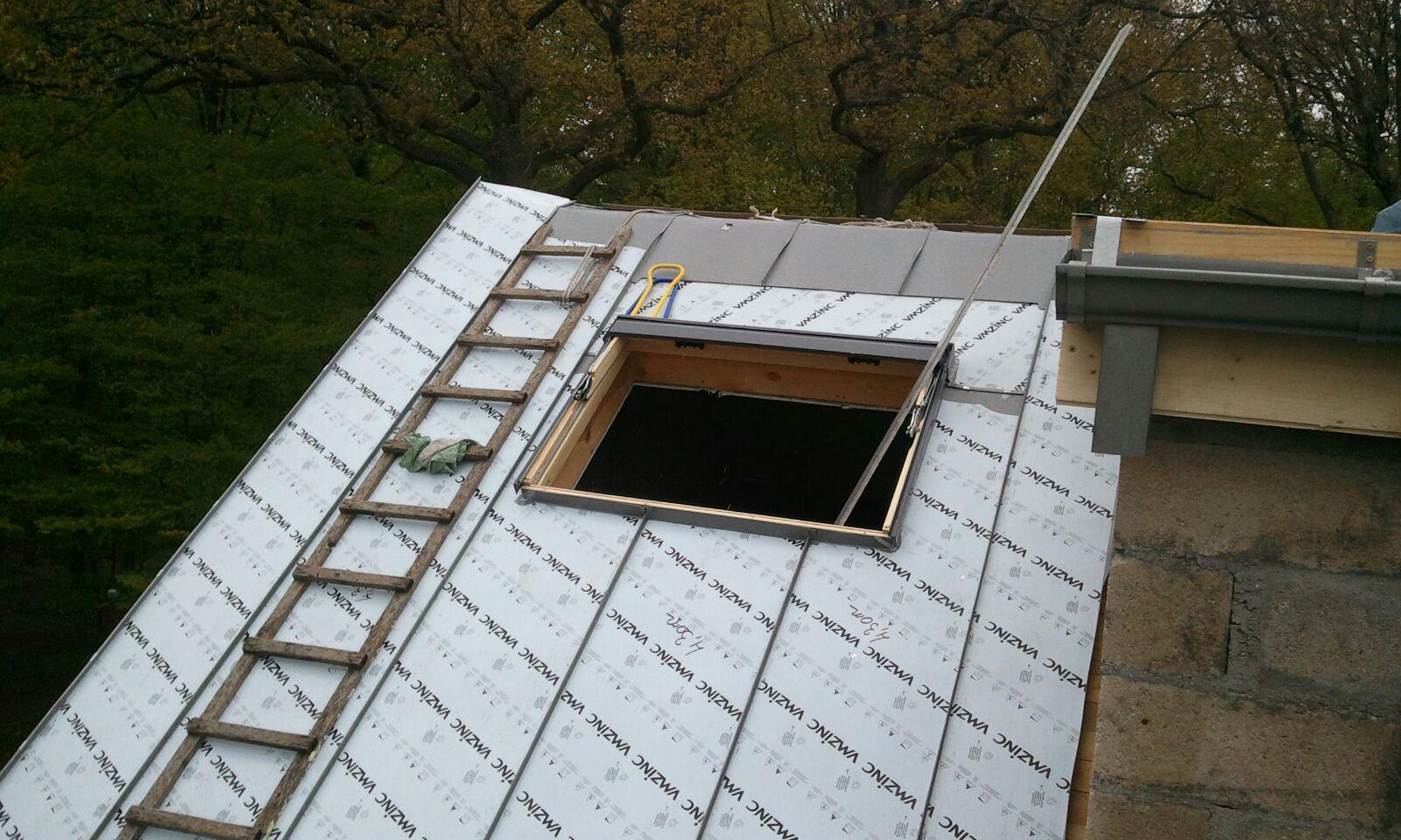 Création de fenêtre de toit à Paris