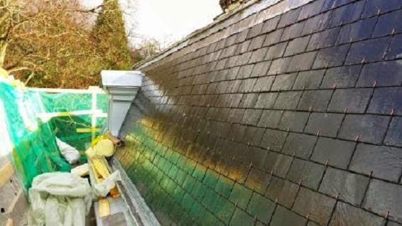 Rénovation de couverture en ardoise dans l'Essonne