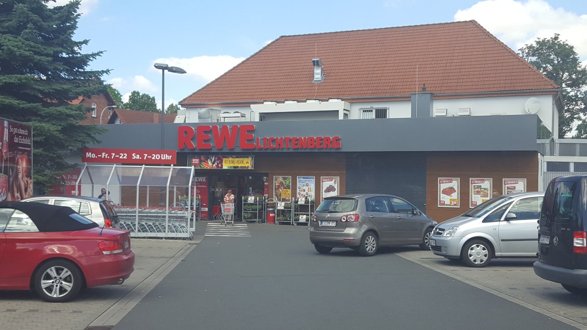 Die Bäckerei Schneider befindet sich im Rewe-Markt.