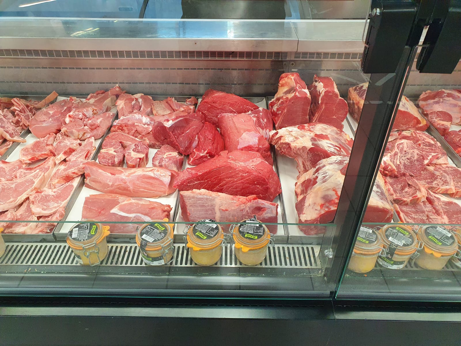 Boucheriecharcuterie halal dans vos supermarchés du monde