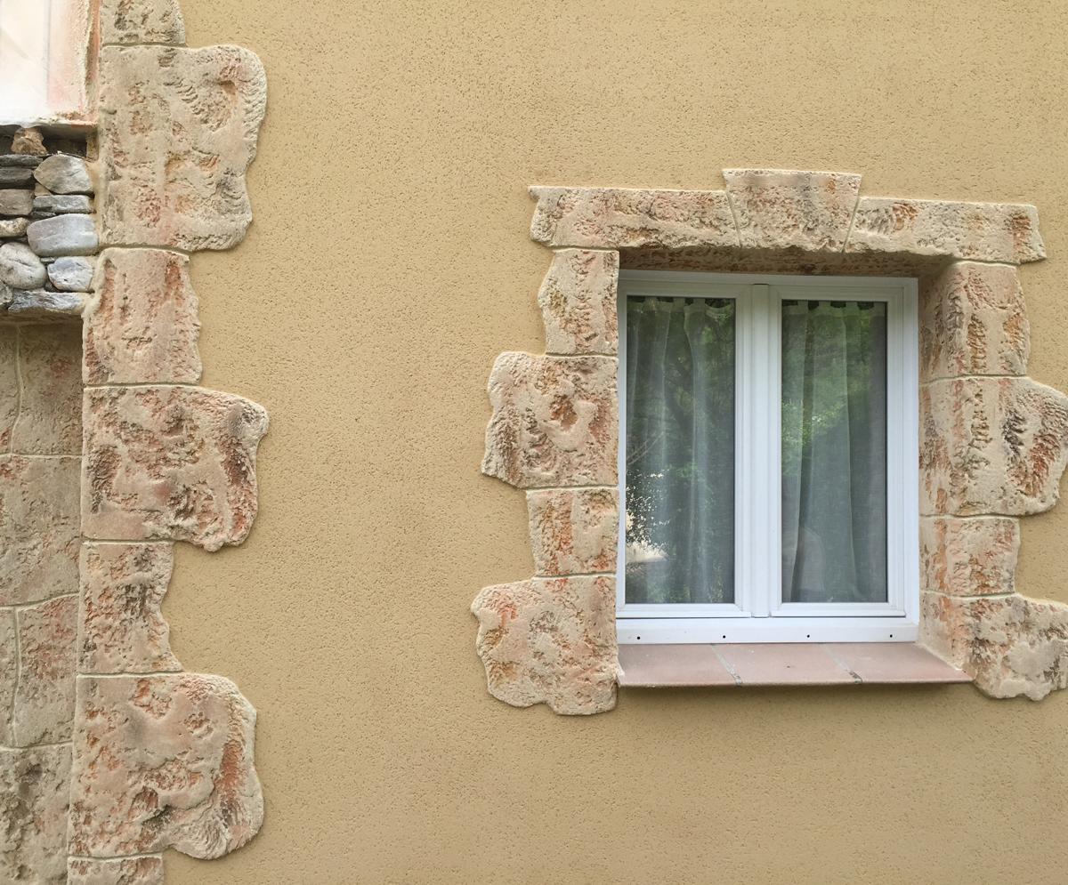 Encadrements imitation pierre