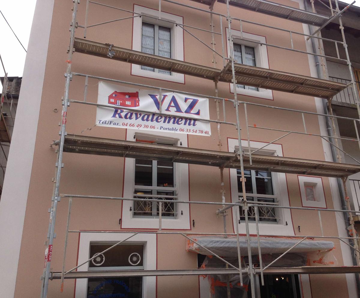 Crépis façade avec-liseré autour des fenêtres