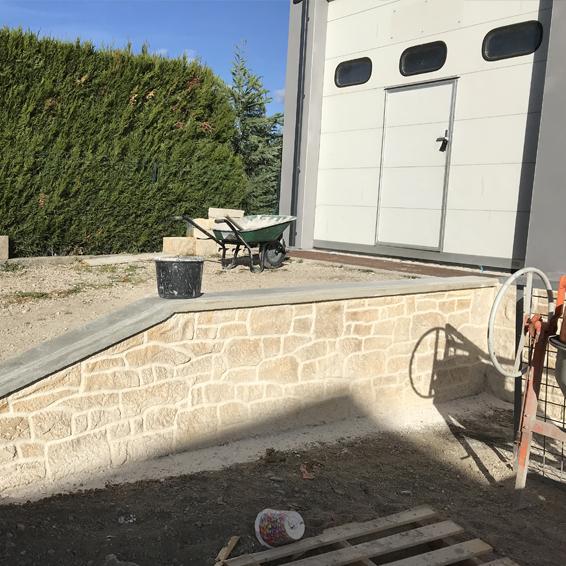 Crépis imitation pierre Decopierre