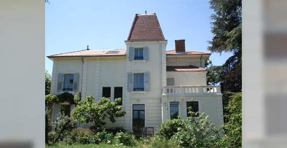 Tuiles Alpha 10 Rouge Nuancé