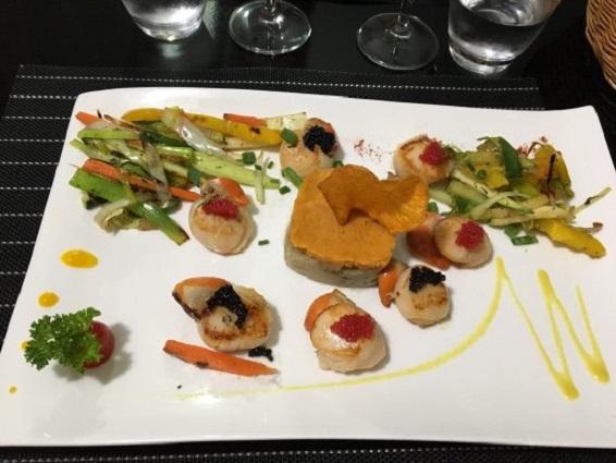 Noix de Saint Jacques crème au corail