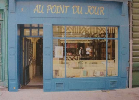 Devanture du magasin Au Point du Jour