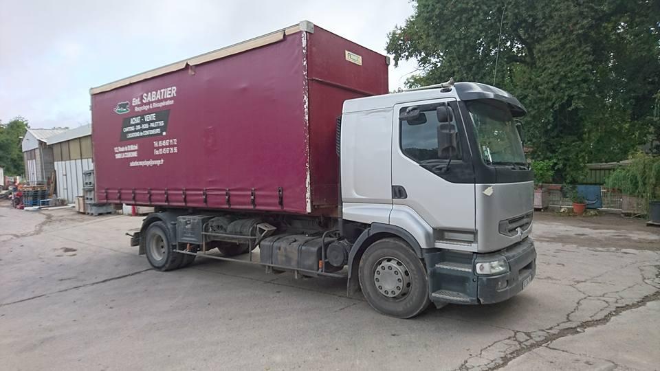 Premium avec benne baché