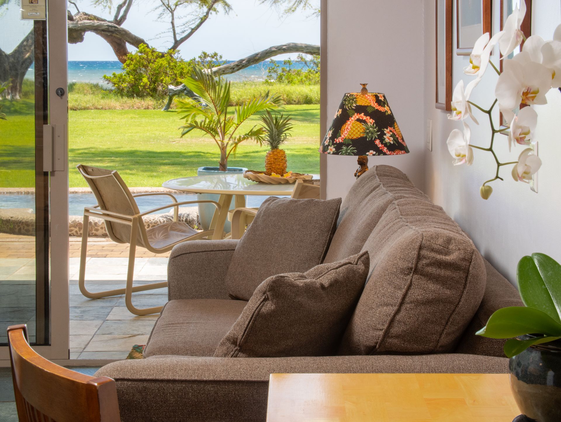 Luxury Beachfront Inn | Aloha Aku Inn & Suites | Maui, HI