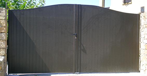 Rideaux métalliques, Aluminium