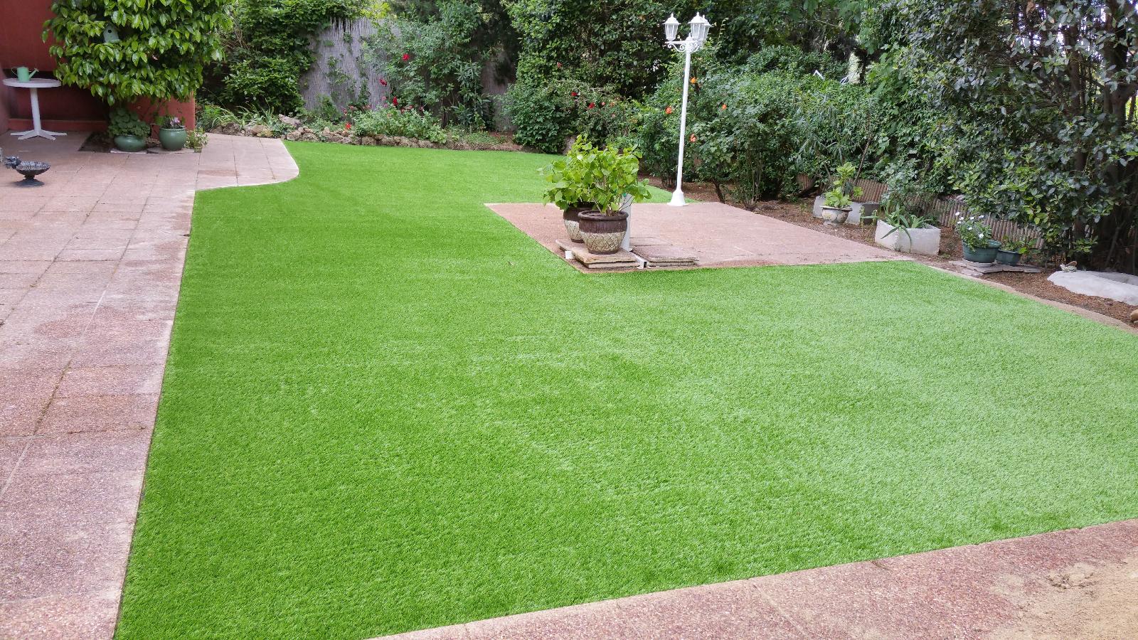 pose de gazon syntétique a narbonne