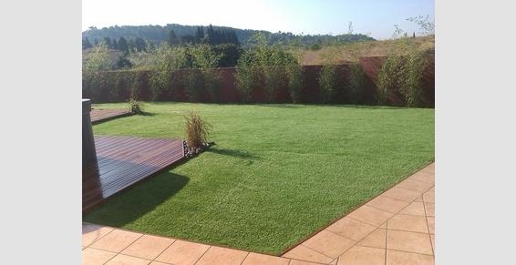 Sud Jardin - Moussan Aude - Gazon synthétique