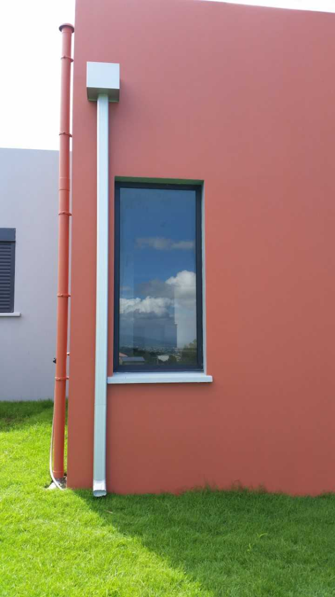 Pose de boîte à eau