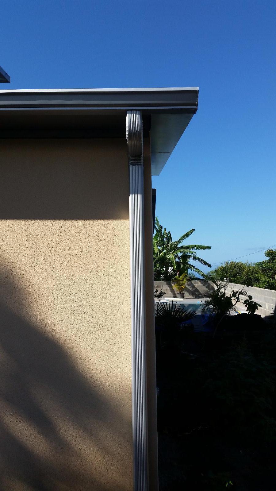 Descente d'eau pluviale