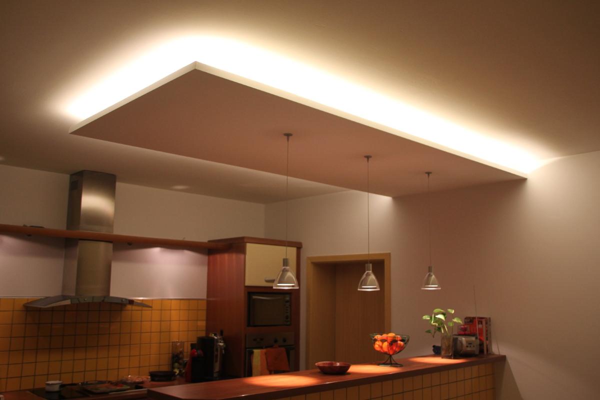 Faux-plafond avec bandeau led