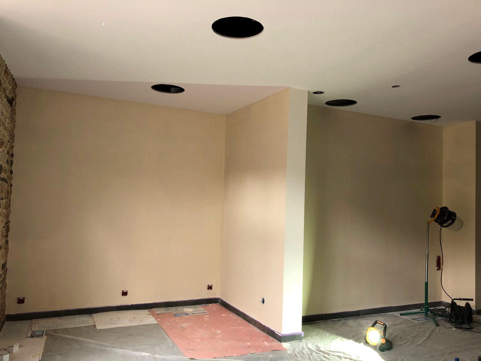 salon de coiffure en travaux