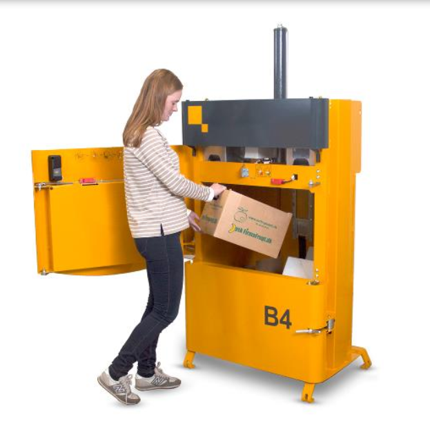 Bramidan Baler B4 baggapressa