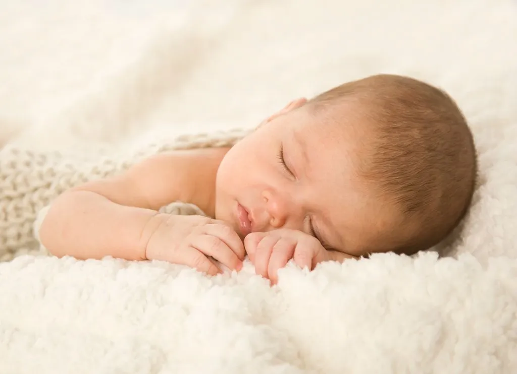 Sesiones de fotografía de newborn o recién nacido en Santander - Estudio Gema Retortillo