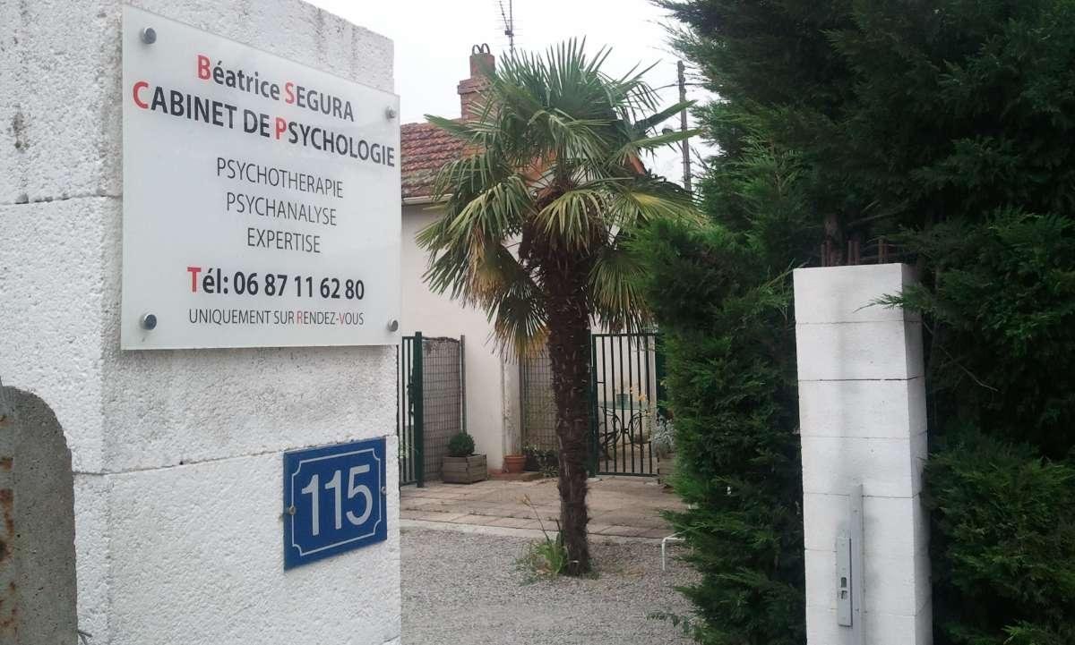 Entrée du cabinet de psychologie