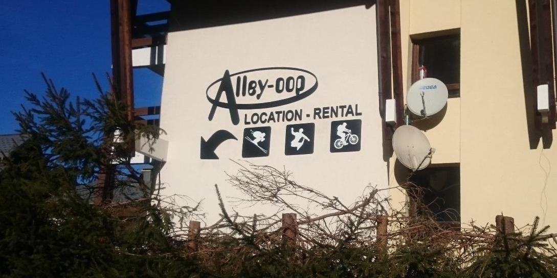 Lettres decoupées Les Contamines