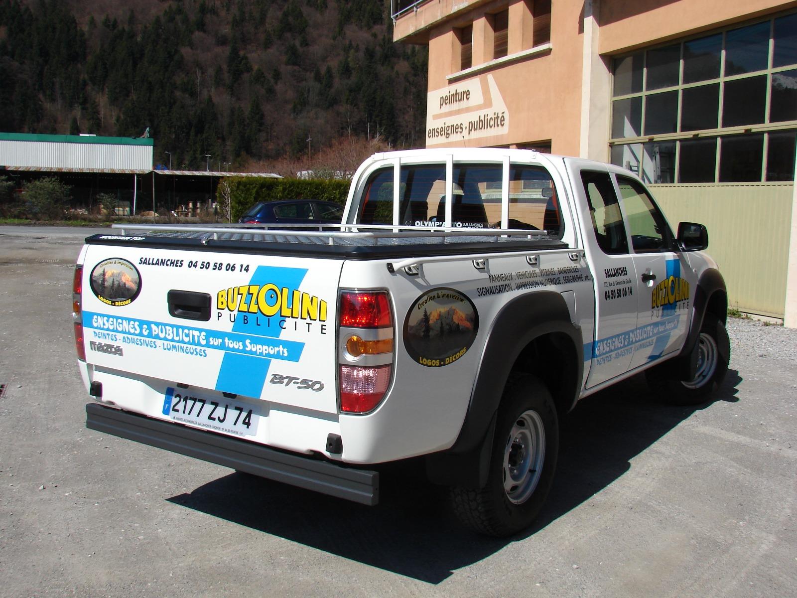 Pick up Buzzolini publicité Pays du mont blanc