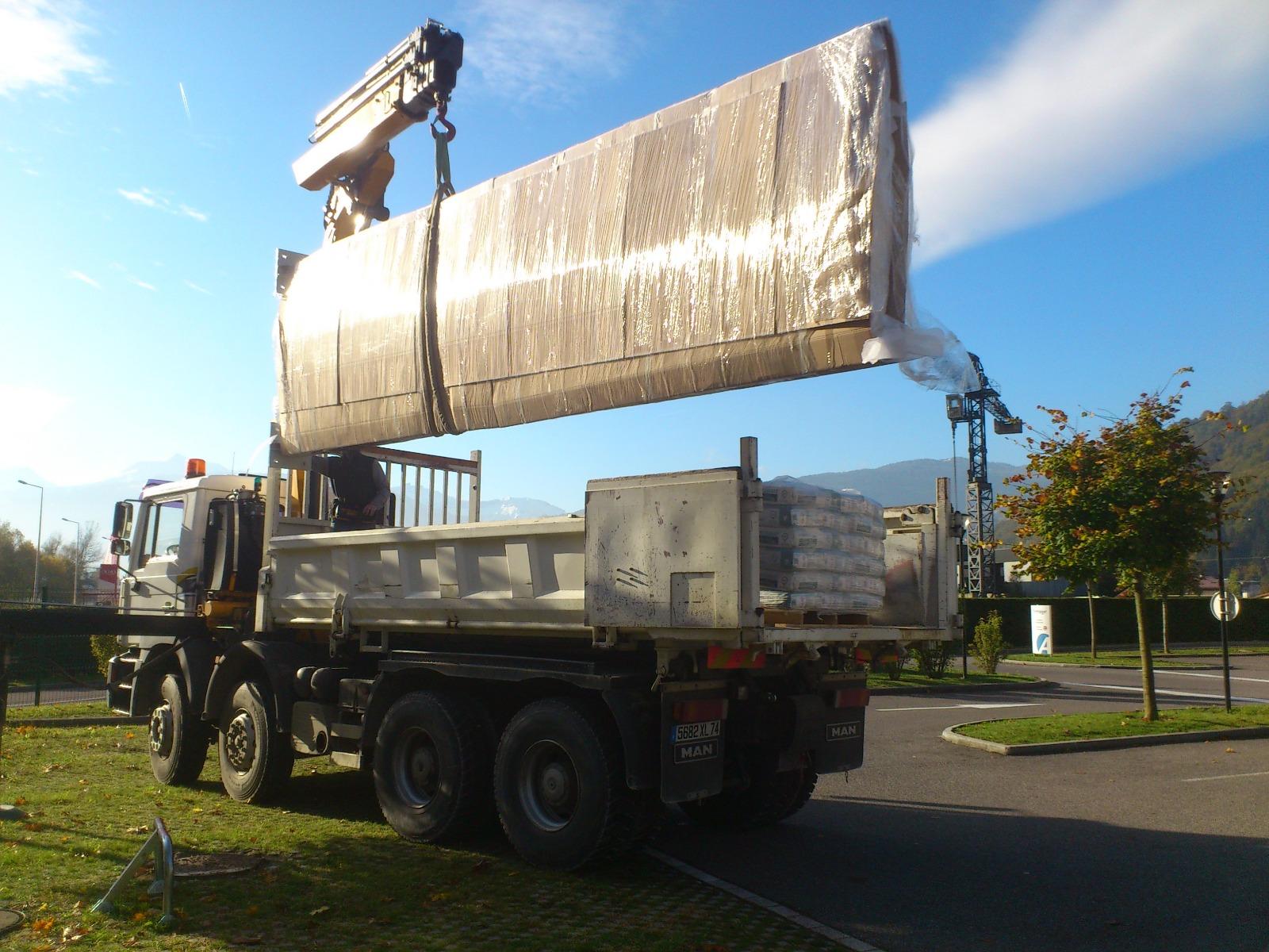 Manutention pose totem Sallanches