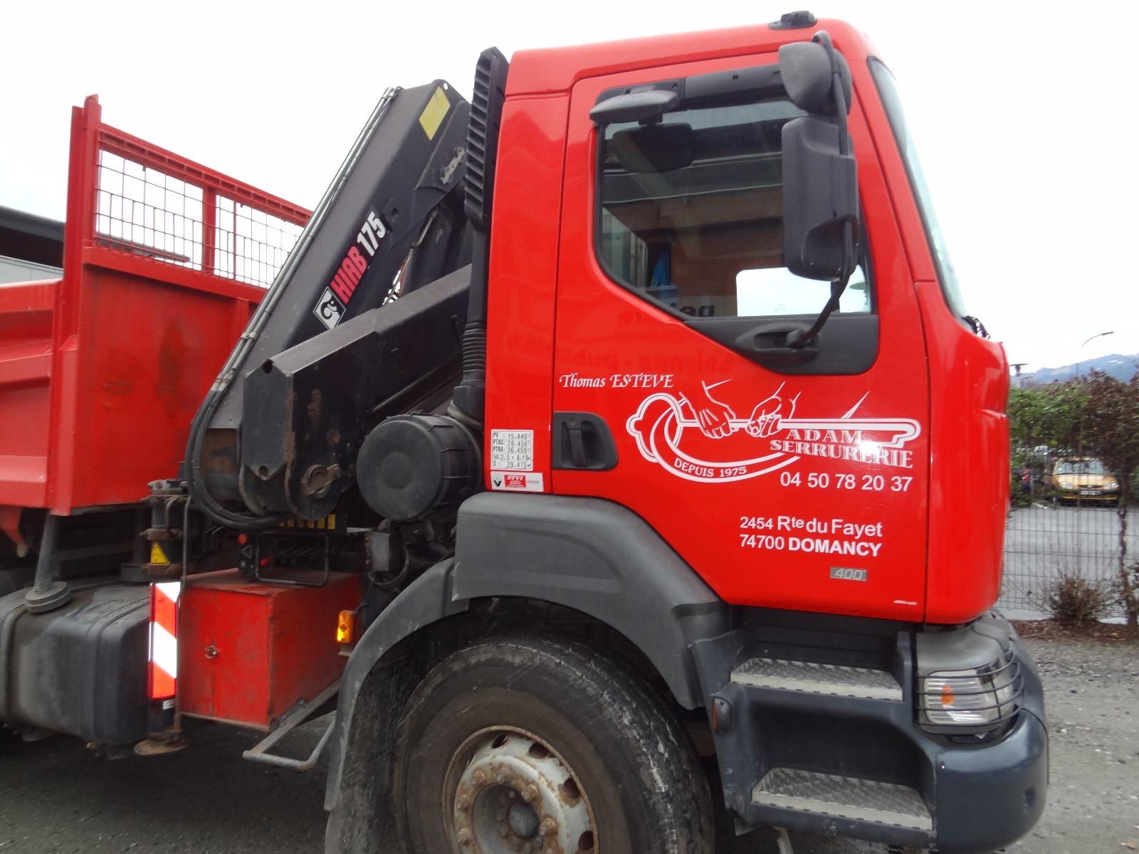 Publicité adhésive 74