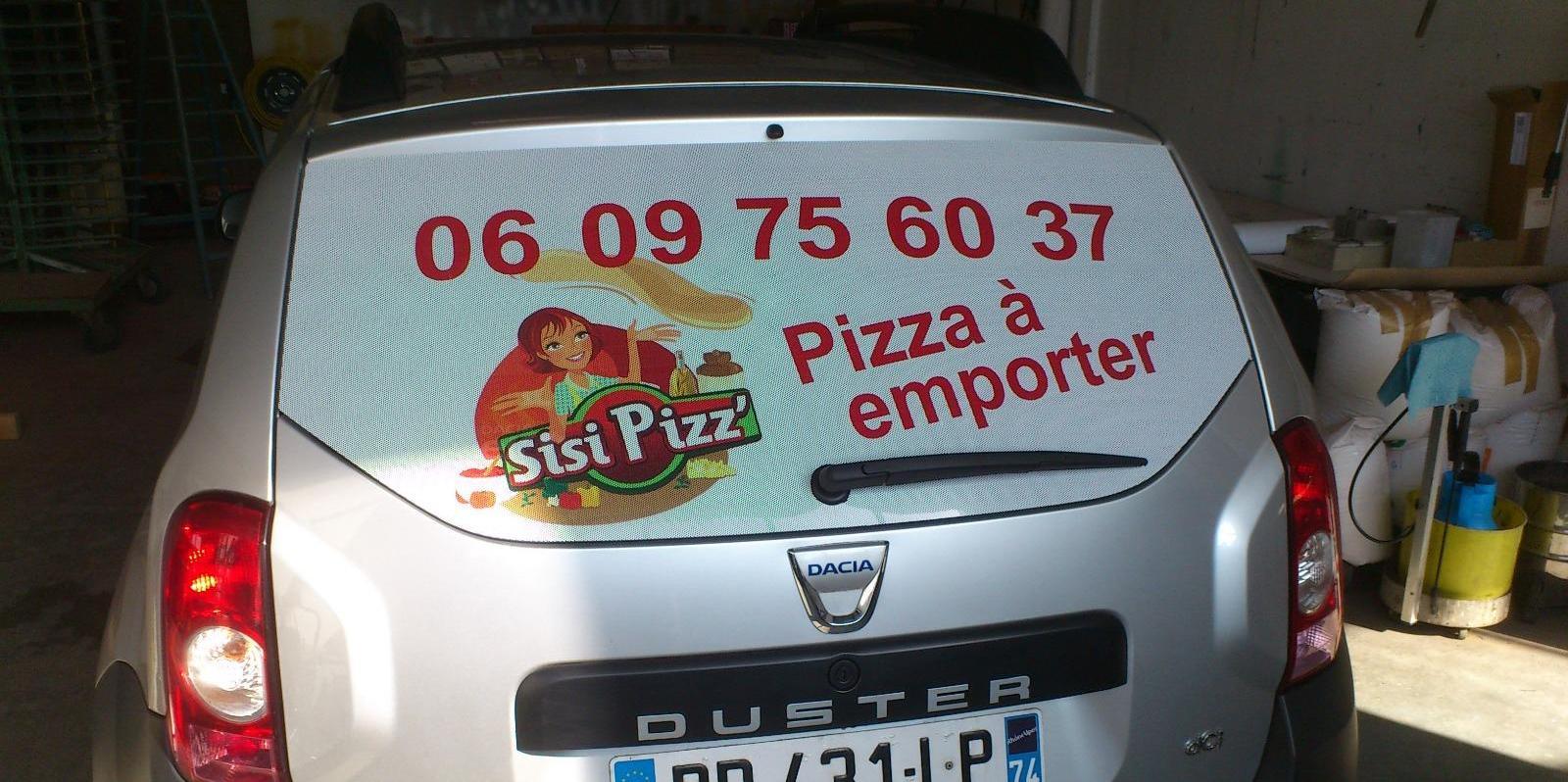 Micro perforé lunette arrière