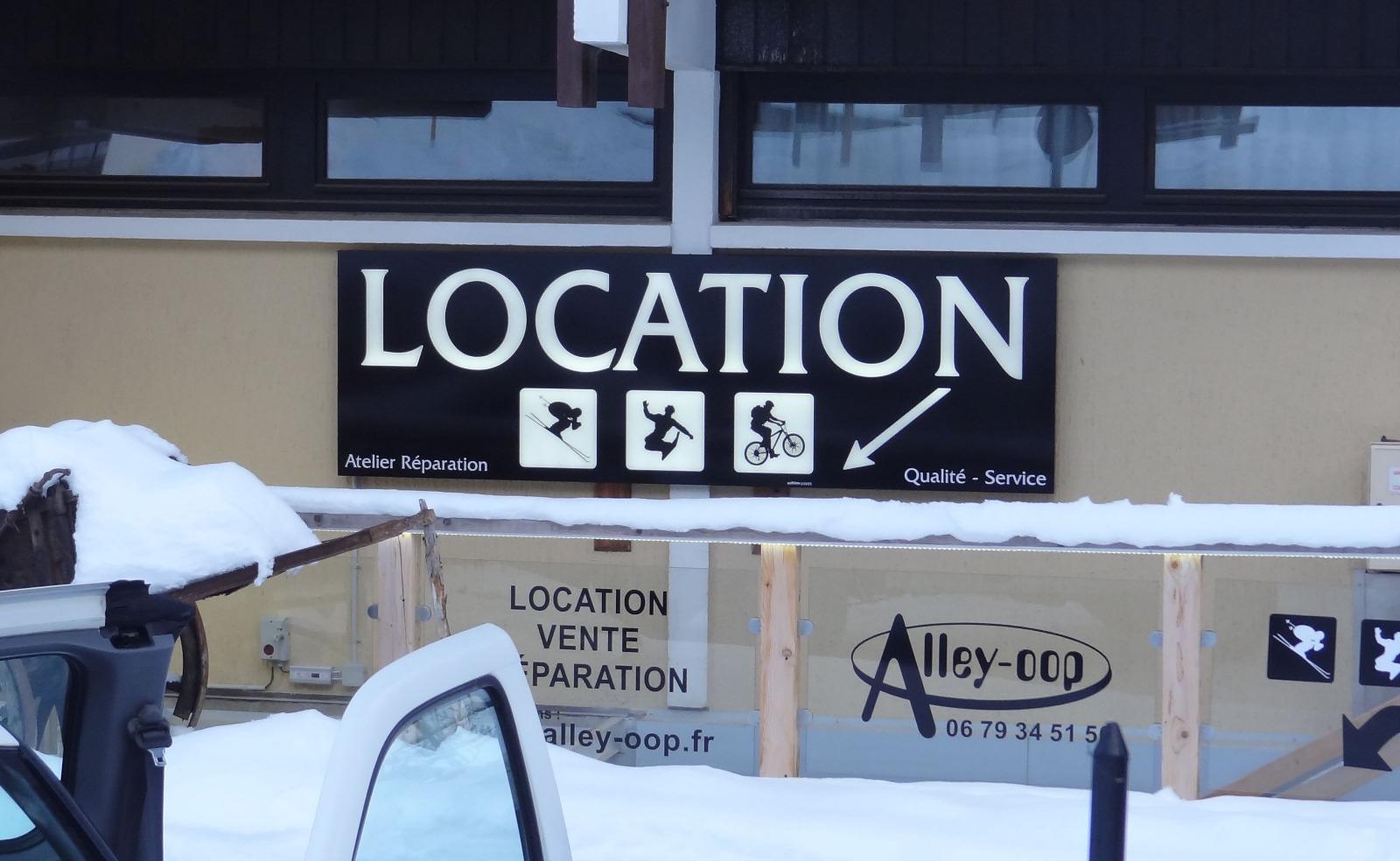 Enseigne LED Les Contamines