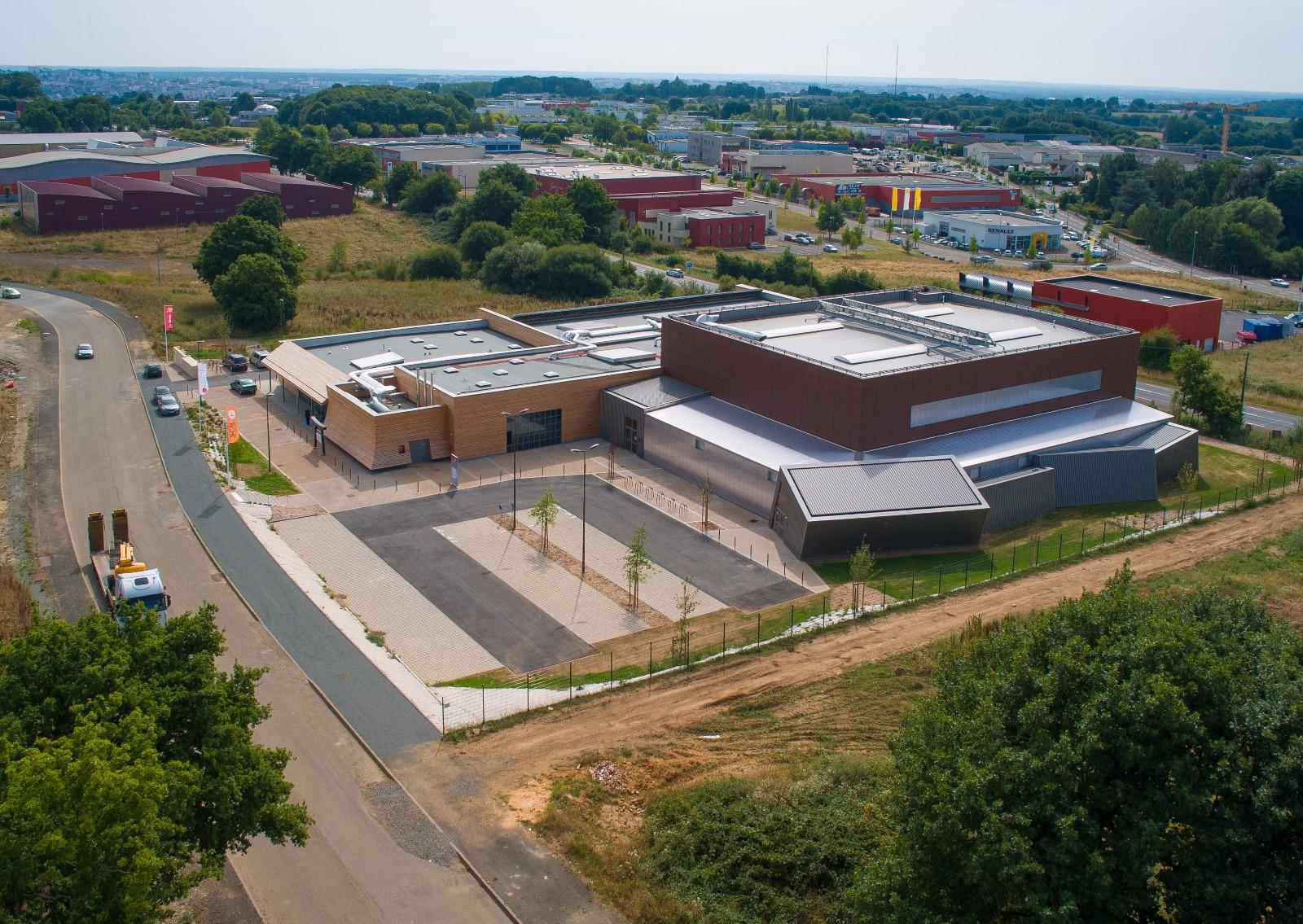 DOJO ET GYMNASE - 72 LE MANS