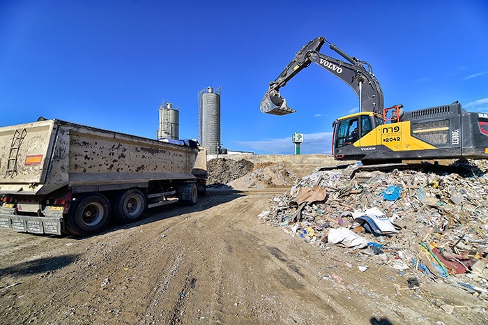 הריסת מבנים