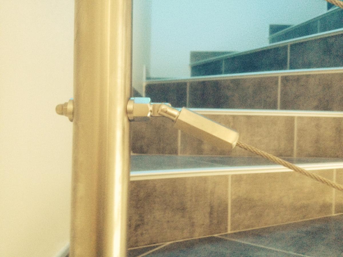 Fixation garde corps