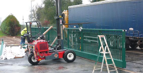 Portail coulissant sur rail